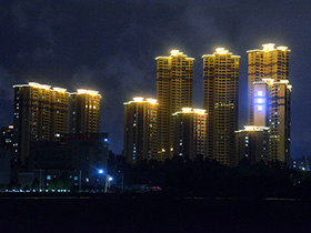 深圳（zhèn）匯龍灣燈光工程